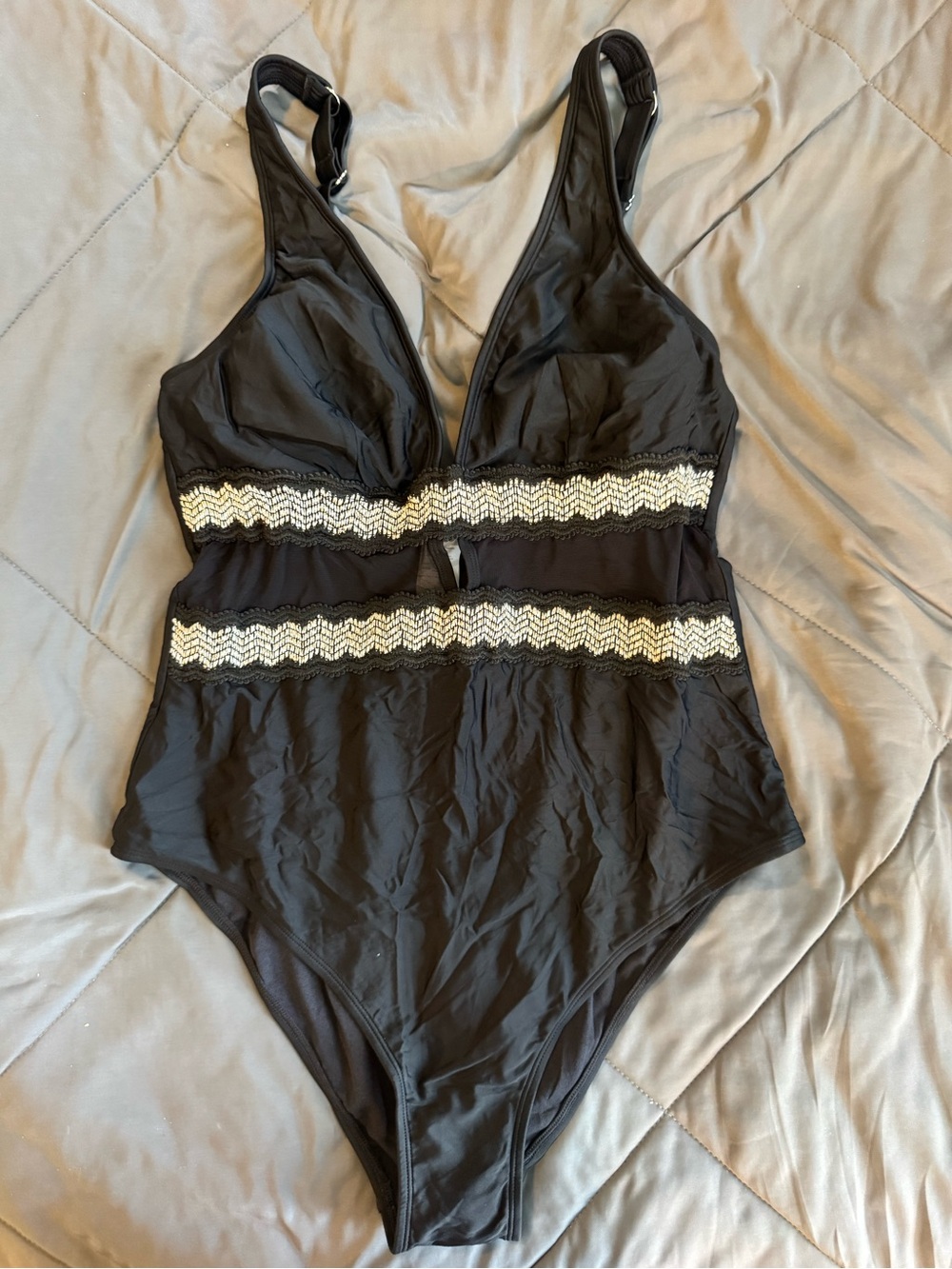 Cupshe Black One-Piece Swimsuit with White Chevron Bands